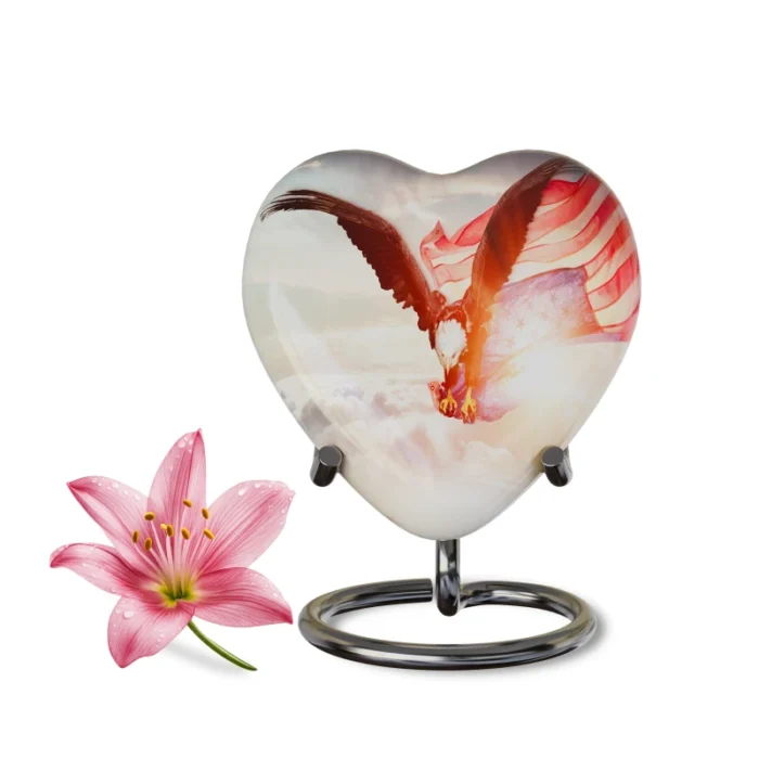 Decorative Heart-Shaped  Keepsake Urns for Human ashes