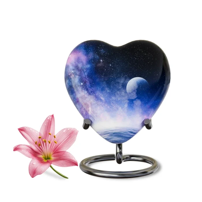 Decorative Heart-Shaped  Keepsake Urns for Human ashes