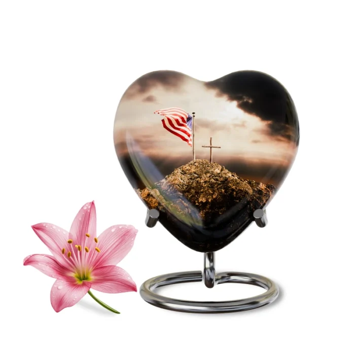 Decorative Heart-Shaped  Keepsake Urns for Human ashes