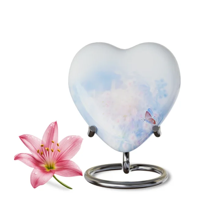 Decorative Heart-Shaped  Keepsake Urns for Human ashes