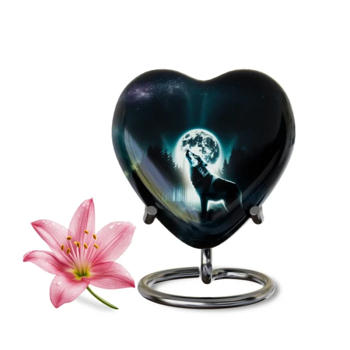 Decorative Heart-Shaped  Keepsake Urns for Human ashes