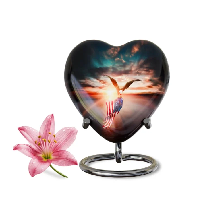 Decorative Heart-Shaped  Keepsake Urns for Human ashes