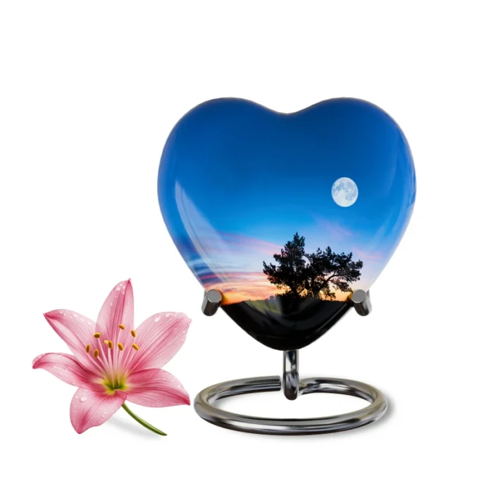 Decorative Heart-Shaped  Keepsake Urns for Human ashes