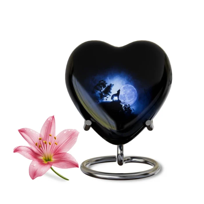 Decorative Heart-Shaped  Keepsake Urns for Human ashes